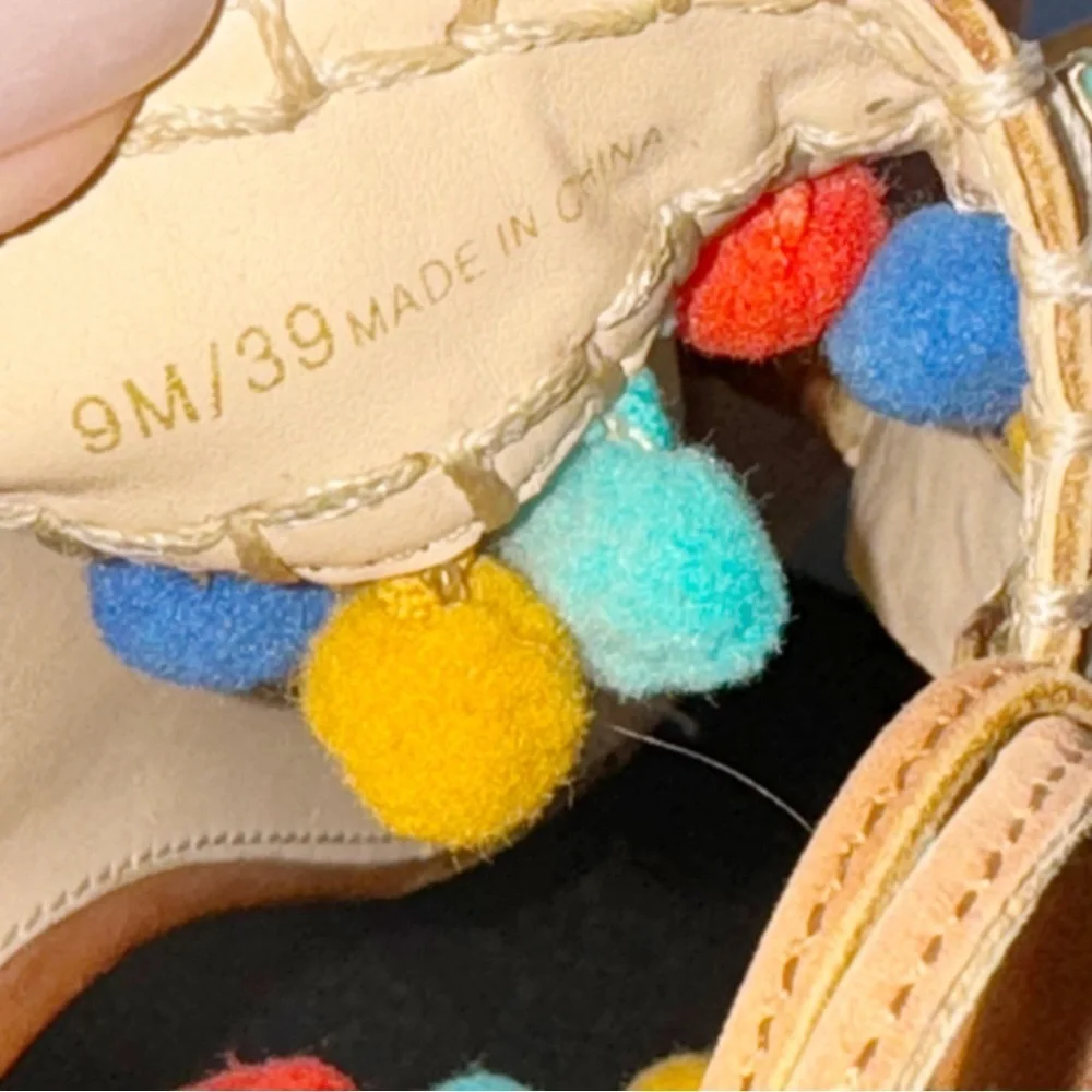 Vince Camuto Balisa Pom Pom Lace-Up Sandals Zip Gladiator Sz 9 Flats shoes